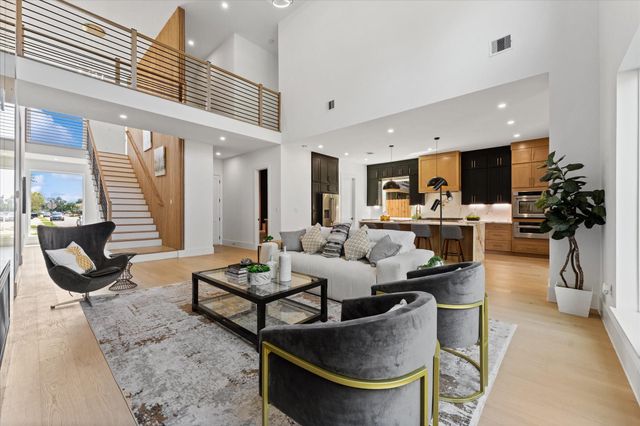 8102 Montridge Drive, Houston, TX 77055