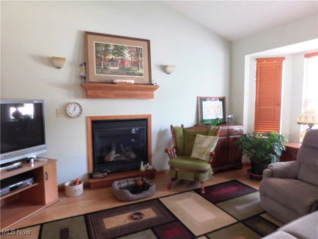 37337 Freedom Avenue, North Ridgeville, OH 44039