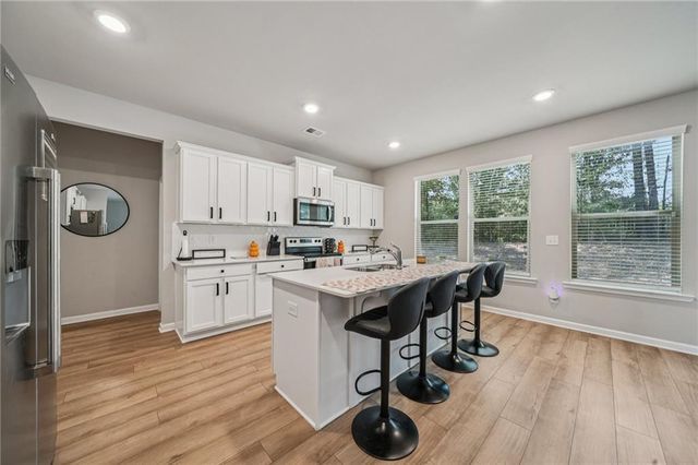 120 Cabin Way, Hampton, GA 30228