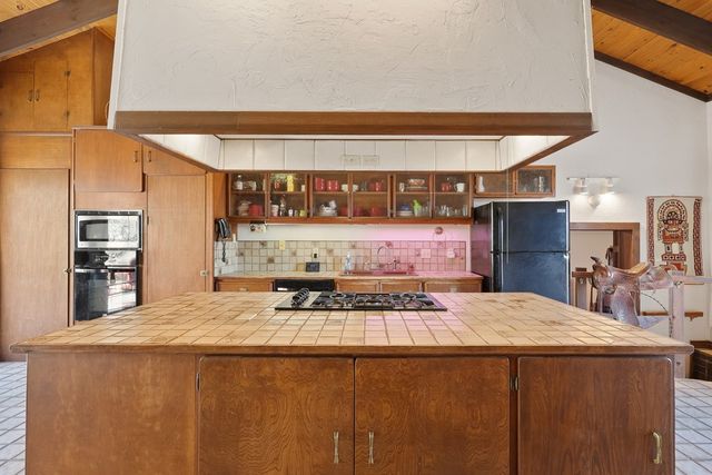 2400 Snake Rd, Terlingua, TX 79852