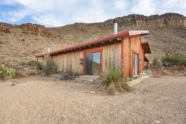 2400 Snake Rd, Terlingua, TX 79852