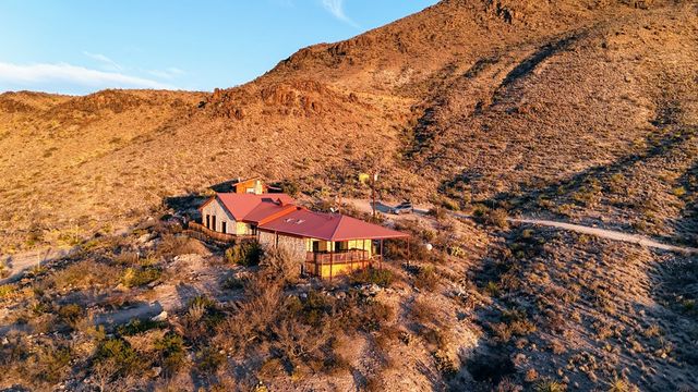 2400 Snake Rd, Terlingua, TX 79852