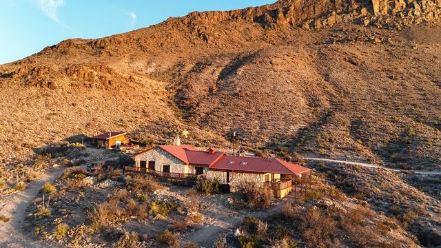 2400 Snake Rd, Terlingua, TX 79852