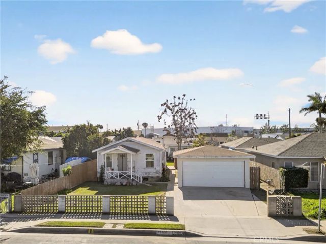 11486 Burke St, Whittier, CA 90606