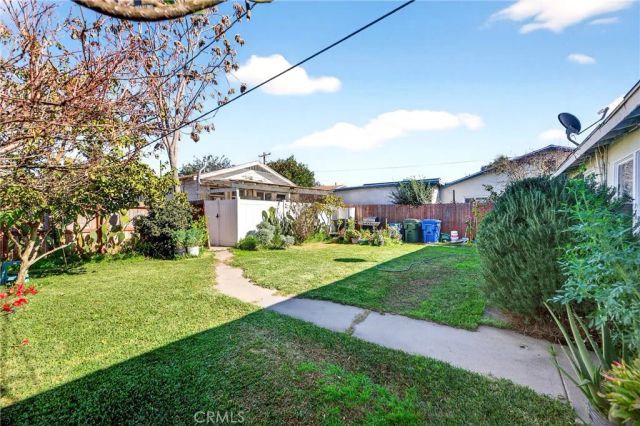 11486 Burke St, Whittier, CA 90606
