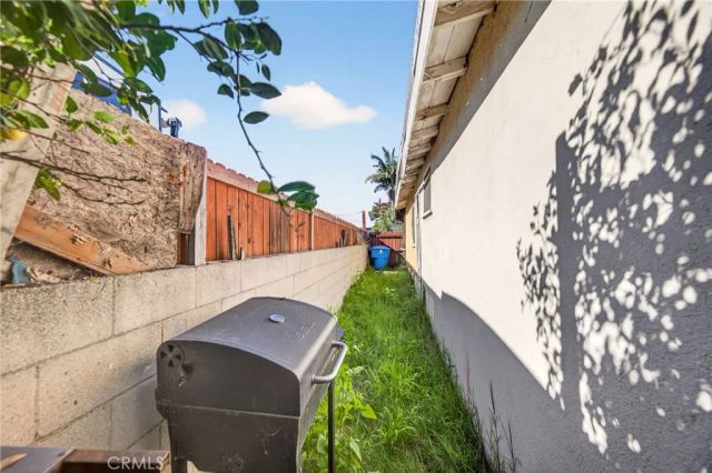 11486 Burke St, Whittier, CA 90606