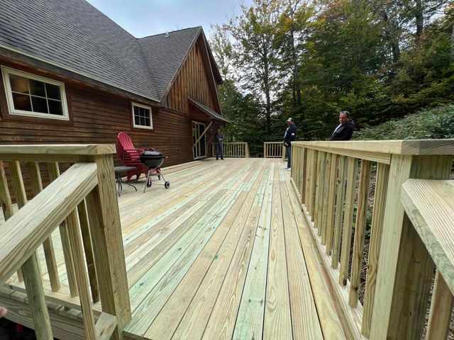 16 Rock Split Way, Wilmington, VT 05363