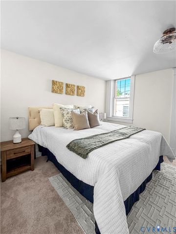 1013 Bank St, Hopewell, VA 23860