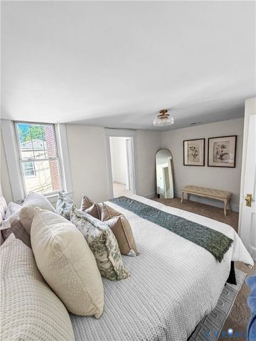 1013 Bank St, Hopewell, VA 23860
