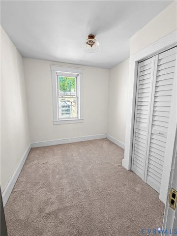 1013 Bank St, Hopewell, VA 23860