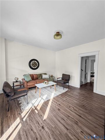 1013 Bank St, Hopewell, VA 23860