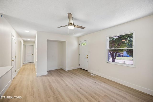 6409 Shrewsbury Drive, Knoxville, TN 37921