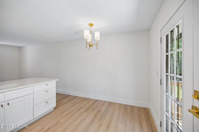 6409 Shrewsbury Drive, Knoxville, TN 37921