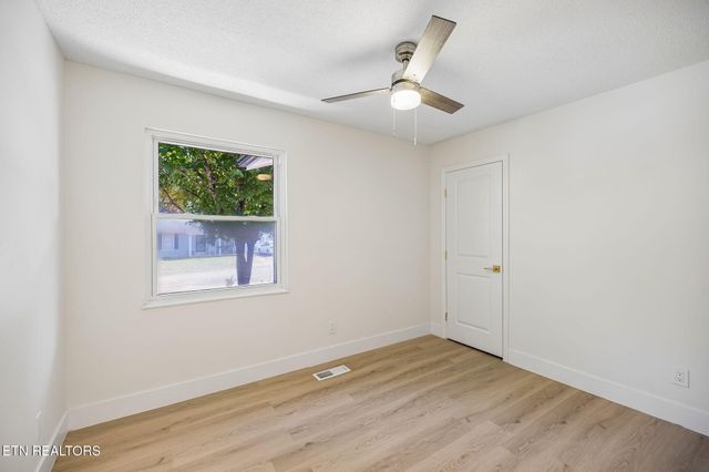 6409 Shrewsbury Drive, Knoxville, TN 37921