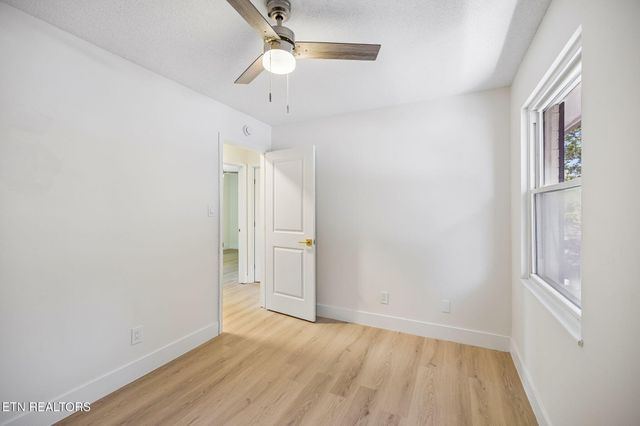 6409 Shrewsbury Drive, Knoxville, TN 37921