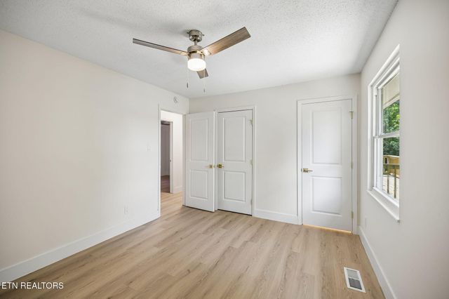 6409 Shrewsbury Drive, Knoxville, TN 37921