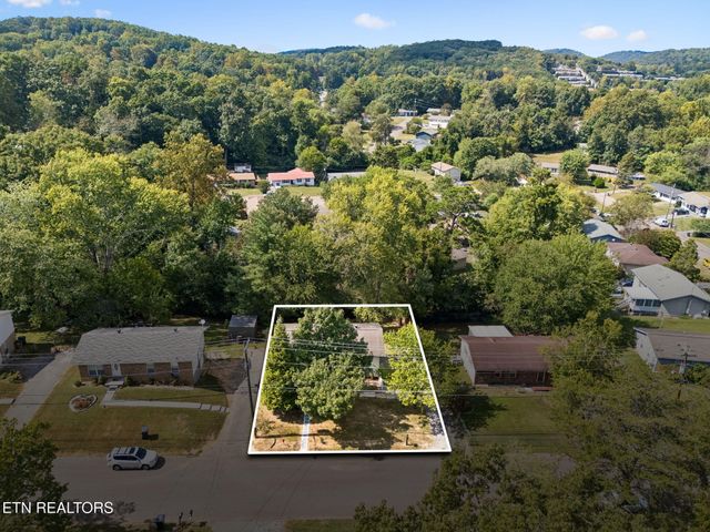 6409 Shrewsbury Drive, Knoxville, TN 37921