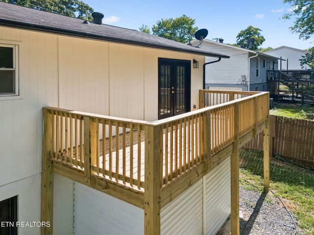 6409 Shrewsbury Drive, Knoxville, TN 37921