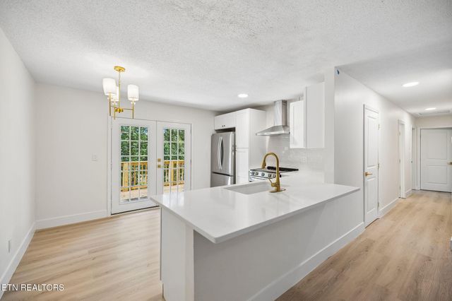 6409 Shrewsbury Drive, Knoxville, TN 37921