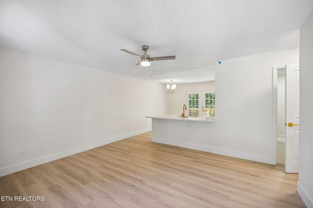 6409 Shrewsbury Drive, Knoxville, TN 37921