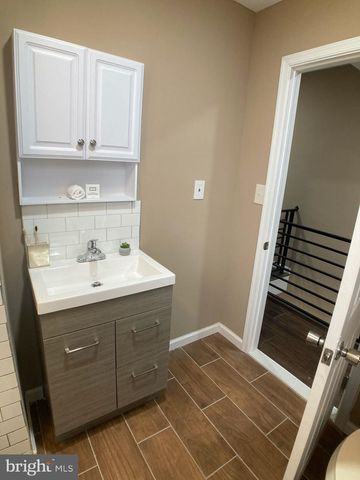 2060 E ORLEANS ST, Philadelphia, PA 19134