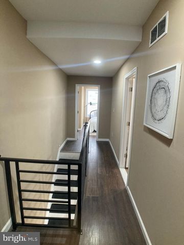 2060 E ORLEANS ST, Philadelphia, PA 19134