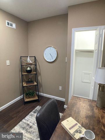 2060 E ORLEANS ST, Philadelphia, PA 19134