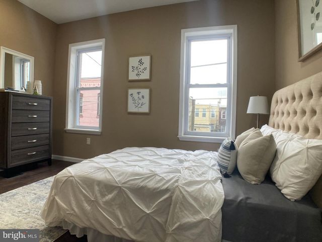 2060 E ORLEANS ST, Philadelphia, PA 19134