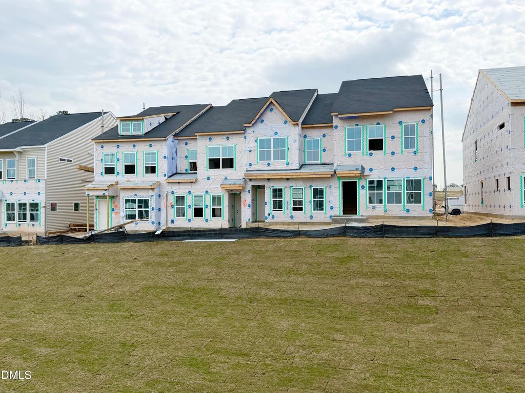 133 Blue Melody Avenue 255, Garner, NC 27529