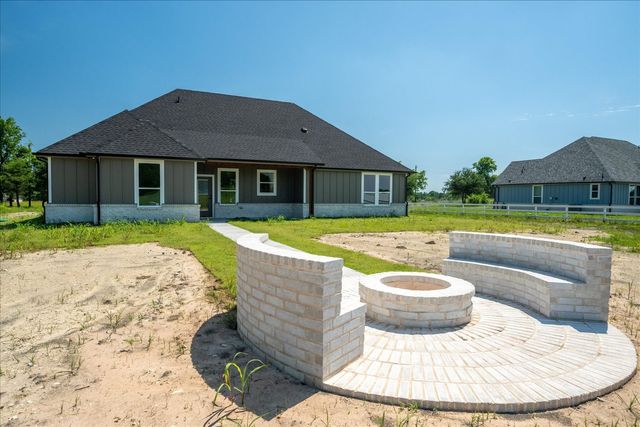 1533 County Road 4945, Leonard, TX 75452