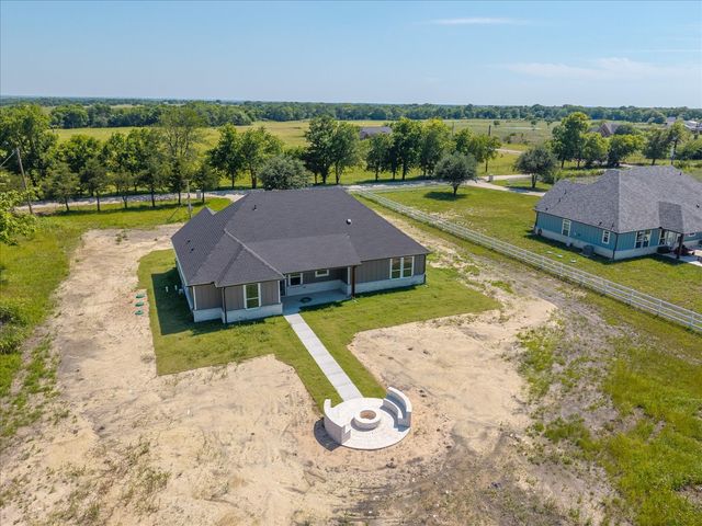 1533 County Road 4945, Leonard, TX 75452