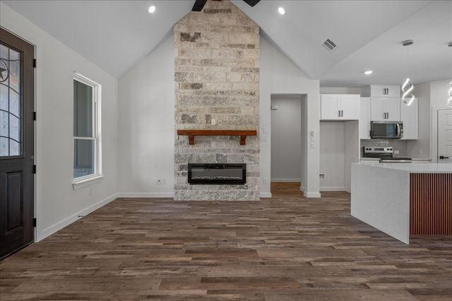 1533 County Road 4945, Leonard, TX 75452