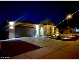 26880 N 99th Drive, Peoria, AZ 85383