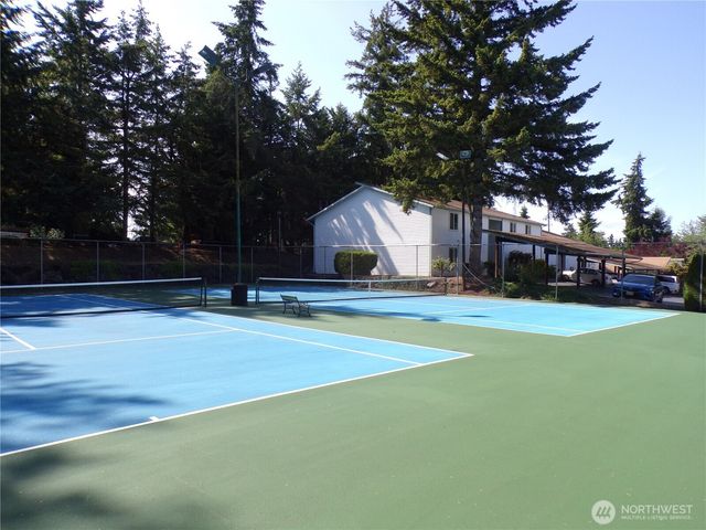 2020 SW 318th Place #C3, Federal Way, WA 98023