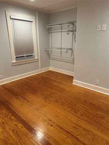 2009 30th Street Upper, Galveston, TX 77550