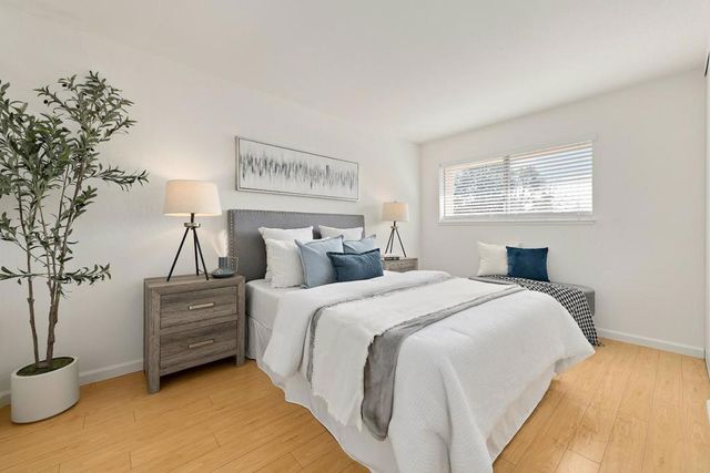 125 Connemara Way 104, Sunnyvale, CA 94087