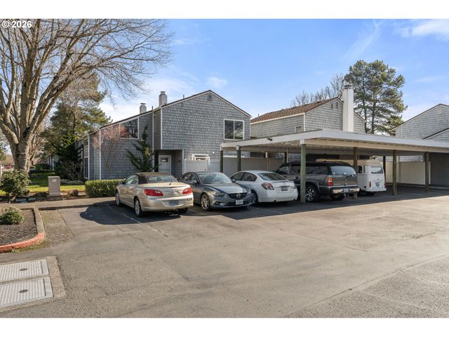 604 N HAYDEN BAY Dr, Portland, OR 97217