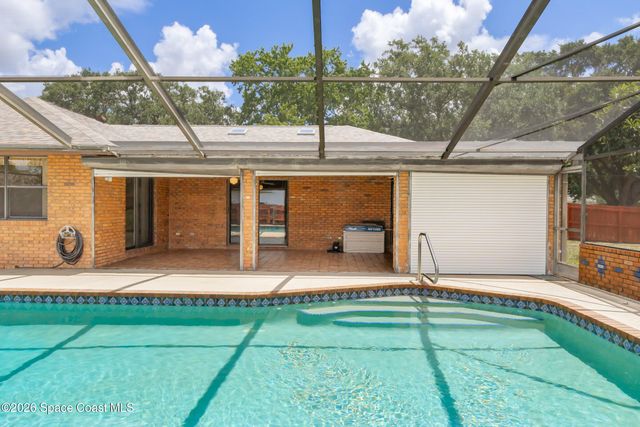 460 Neptune Drive NE, Palm Bay, FL 32907