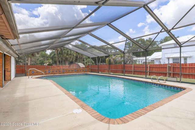 460 Neptune Drive NE, Palm Bay, FL 32907