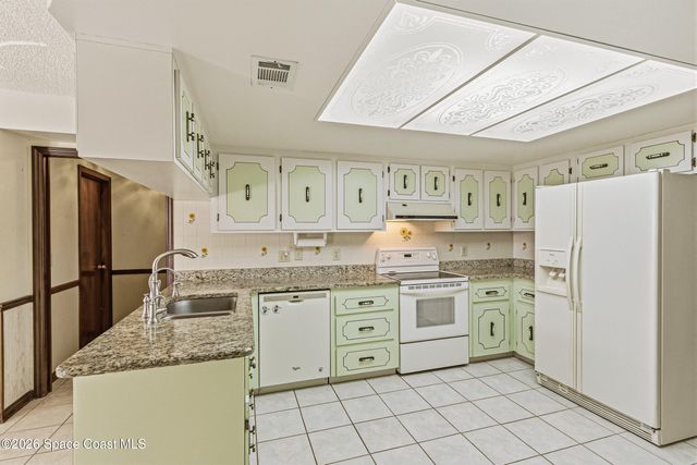 460 Neptune Drive NE, Palm Bay, FL 32907