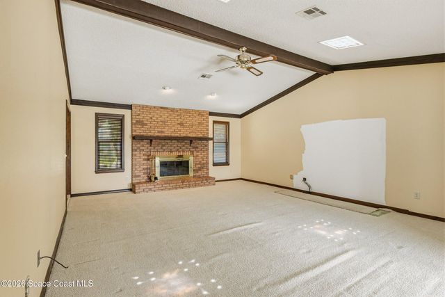460 Neptune Drive NE, Palm Bay, FL 32907