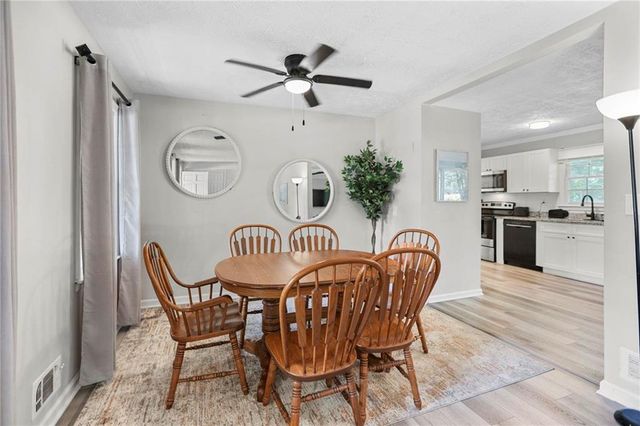 20 Carriage Trce, Stockbridge, GA 30265