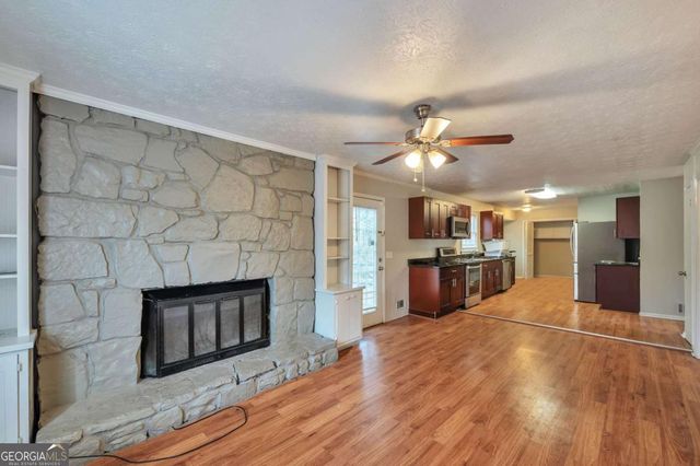 730 Rockborough Drive, Stone Mountain, GA 30083