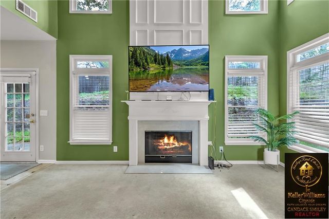 256 Ennis Brook Dr SE, Smyrna, GA 30082