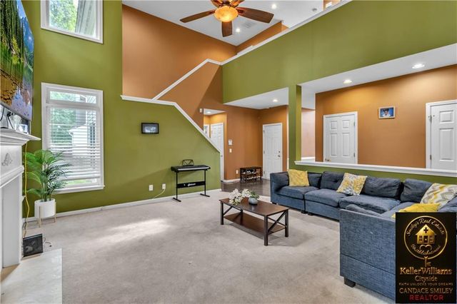 256 Ennis Brook Dr SE, Smyrna, GA 30082