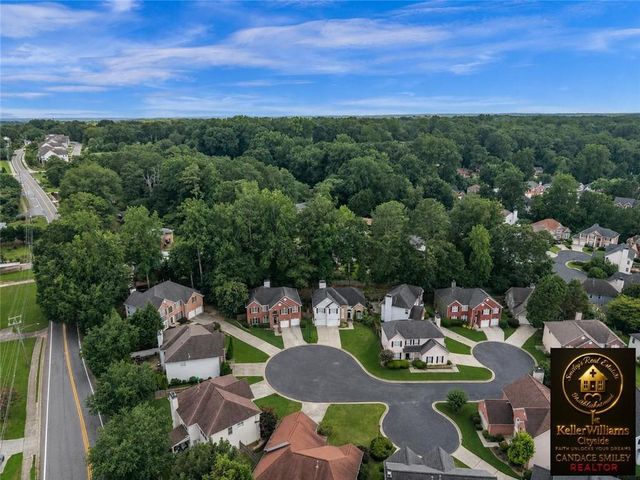 256 Ennis Brook Dr SE, Smyrna, GA 30082