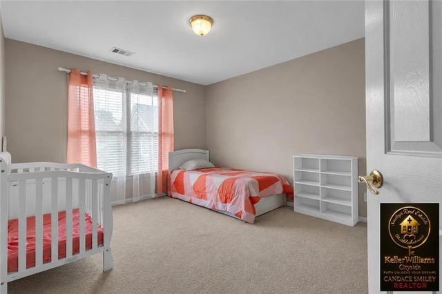 256 Ennis Brook Dr SE, Smyrna, GA 30082