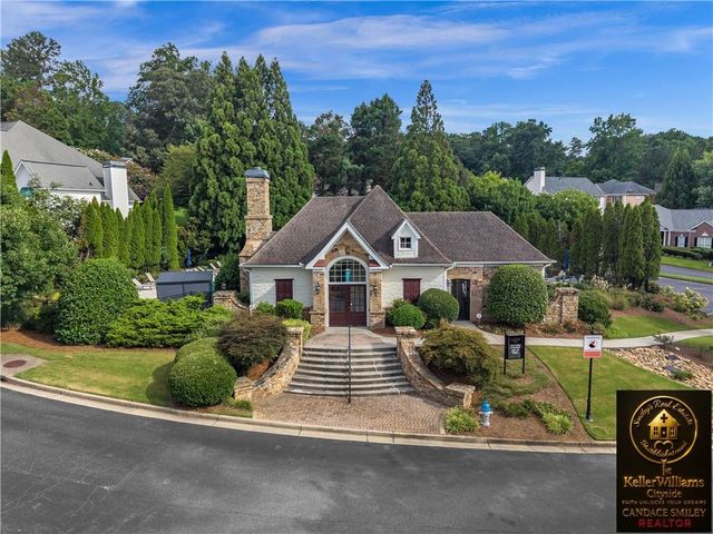 256 Ennis Brook Dr SE, Smyrna, GA 30082