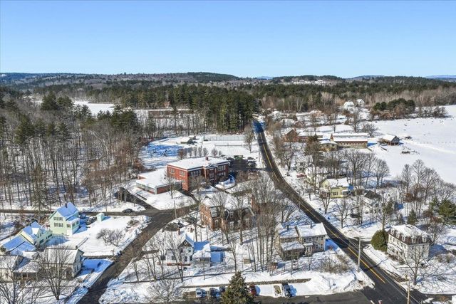 14 Knight St Apt 2, Concord, NH 03301