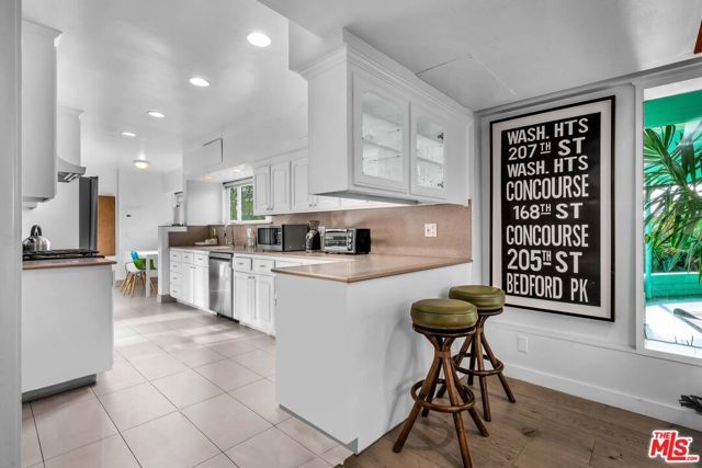 3435 Cabrillo Boulevard, Los Angeles, CA 90066